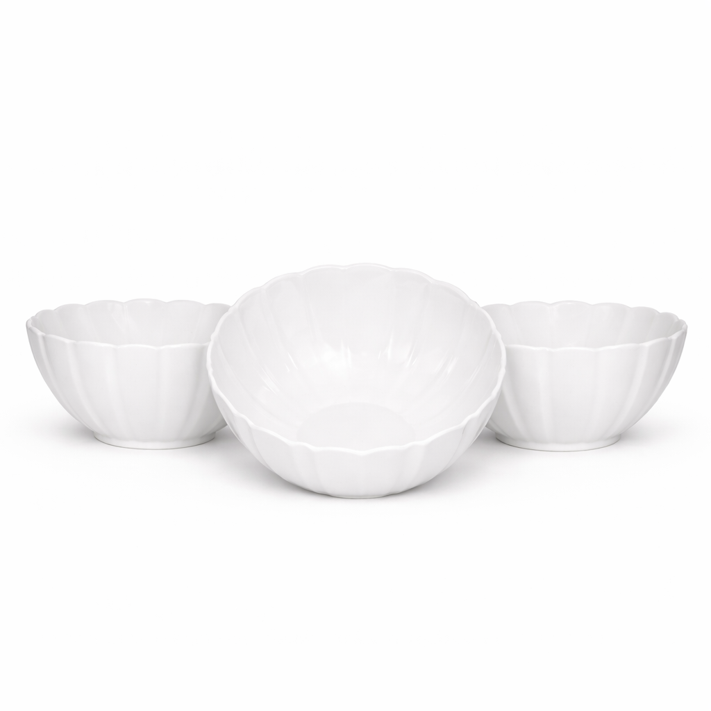 WHITE SCALLOPED MELAMINE SERVING BOWL